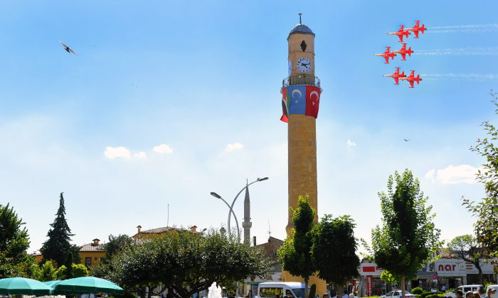 Türk Yıldızları İçin Kadeş Meydanı Çağrısı