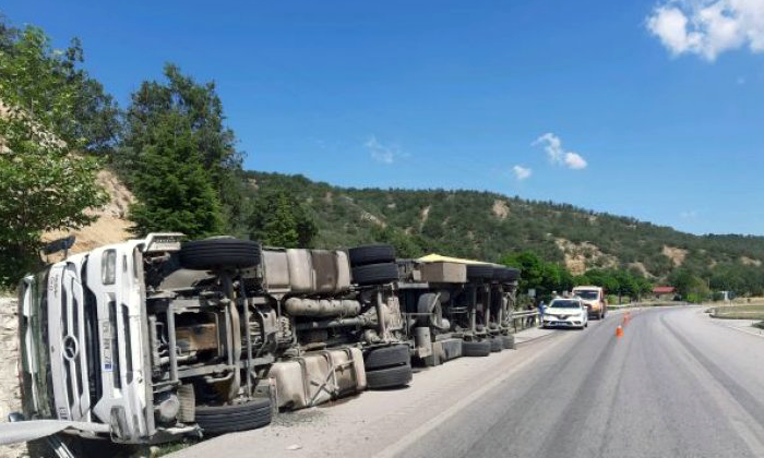 Virajı Alamadı, Devrildi