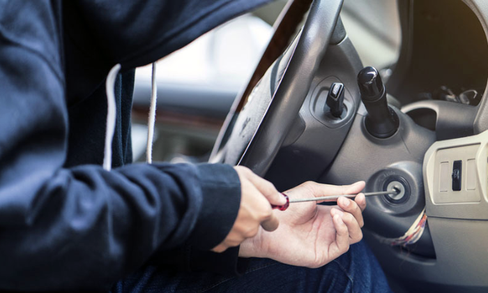 Çalınan Aracını Arıyor