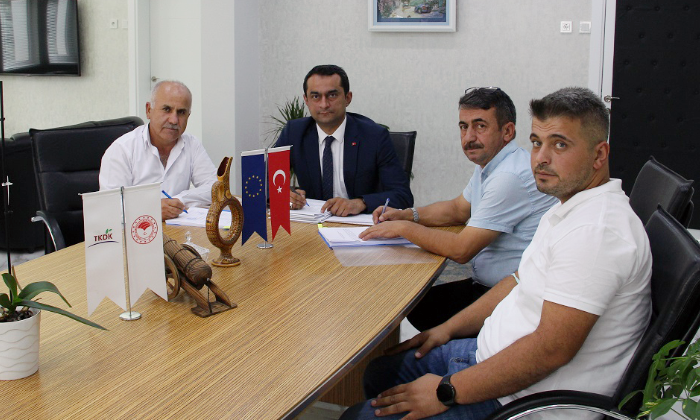 Süt Taşıma Aracı Desteği İçin İmzalar Atıldı