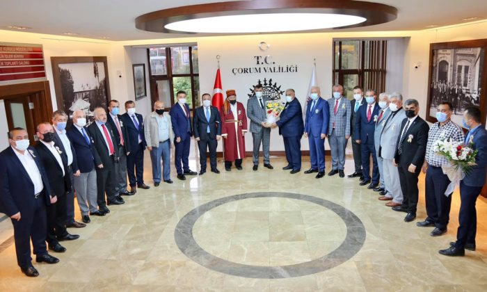 Vali Çiftçi’ye Ahilik Ziyareti