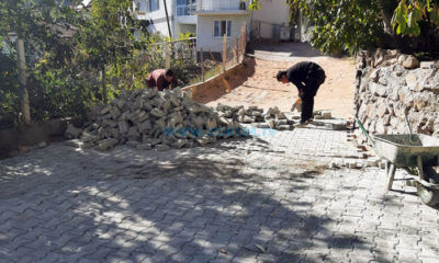 Oğuzlar’da Parke Çalışmaları Sürüyor