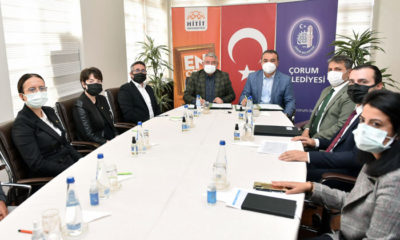 Üç Projeye Destek İmzası