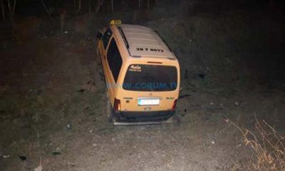 Ticari Taksi Şarampole Uçtu: 3 Yaralı