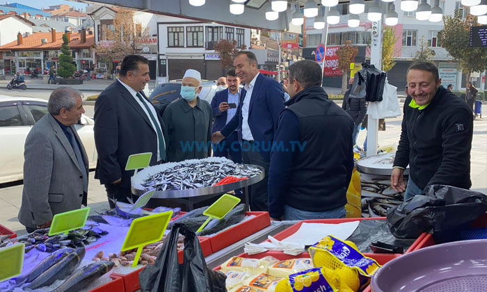 Çorum’un Vekilleri Esnaf Turuna Çıktı