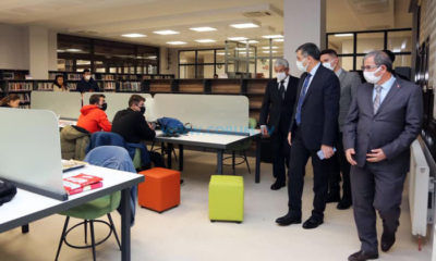 Vali Çiftçi, Yeni Kütüphaneyi İnceledi