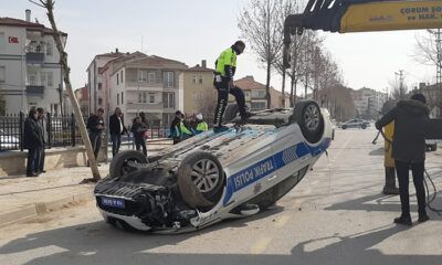 Polis Aracı Takla Attı