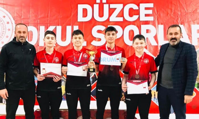 Osmancık Badminton’da Türkiye 3’üncüsü
