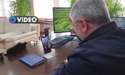 Futbolcular Tezahürat Yaptı, Başkan Sinyali Verdi