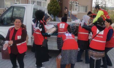 İftarda 2 Bin Pide Dağıttılar