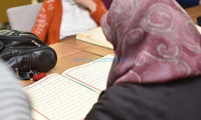 Kadınların Mukabele Programı İlgi Görüyor