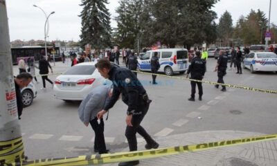 Konak Önünde Silahlı Kavga!