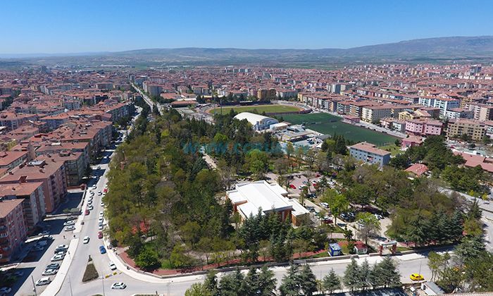 Yunus Emre Parkı’ndaki Kafeterya Kiralanıyor