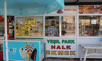 Burada Ekmek İki Lira!