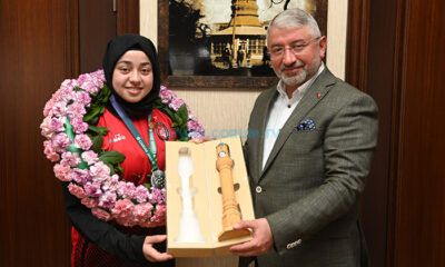 Gönüllerin Şampiyonundan Başkan Aşgın’a Ziyaret