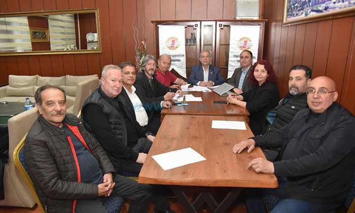 Karaca: Medyayı Elektrik Çarptı