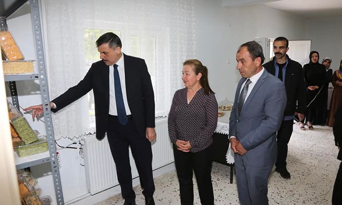 Laçin’de Kadınlar Kooperatif Açtı