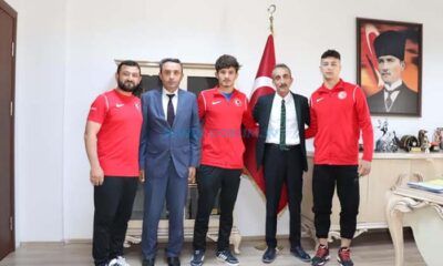 Şampiyon Güreşçilerden Abdullah Kodek’e Ziyaret