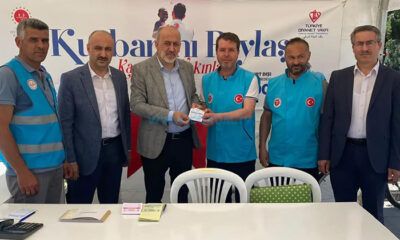 Biçer’den TDV’ye Kurban Bağışı