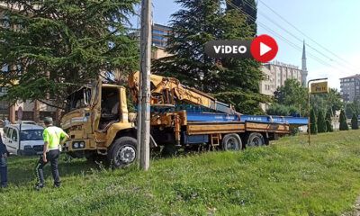 Freni Boşalan Vinç Dehşet Saçtı