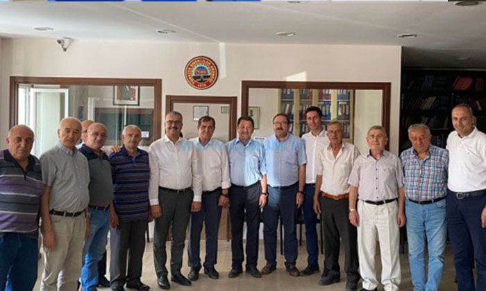 Ahlatcı, Ulu Çınarlarla Görüştü