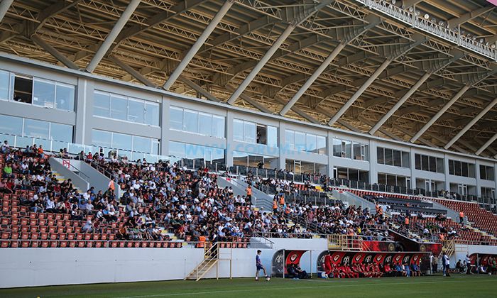 Amatör Sporcu ve Yöneticilerine Jest