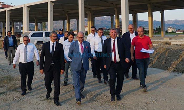 Belediyenin Devam Eden Yatırımlarını İncelediler