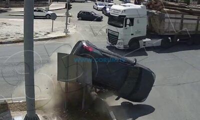 Ölüm Kavşağındaki Kaza Güvenlik Kamerasında