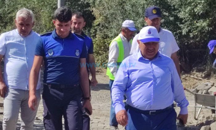 Başkan Ünlü, Belediyenin Çalışmalarını Yerinde İnceledi