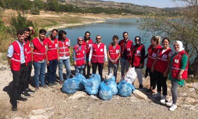Kızılay’dan Çöp Toplama Etkinliği