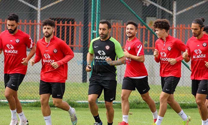 Maçta Oynamayanlar Çalıştı