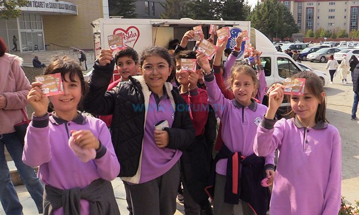 25 Bin Öğrenciye Hediye Kitap Çeki