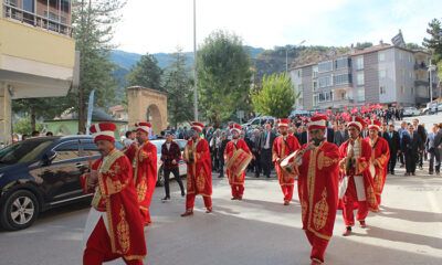 Festival Başladı Sonra İptal Edildi