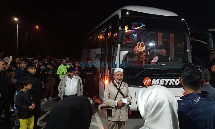 İlk Umre Kafilesi Dualarla Uğurlandı