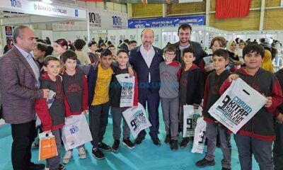 Kitapseverlerle Buluştu