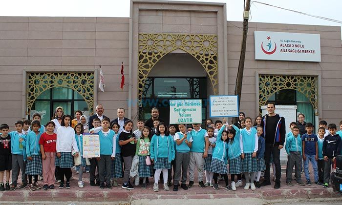 Yenilenen Millet Bahçesi’nde Sağlıklı Yaşam Yürüyüşü Yaptılar