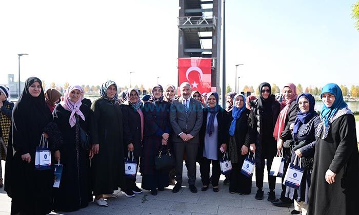 AK Partili Kadınlar Millet Bahçesi’nde