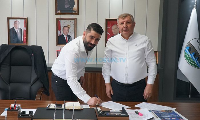 Eski Belediye Binasının Yeri Yeni Meydan Oluyor