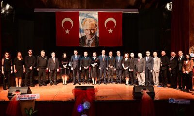 Öğretmenler Günü’ne Coşkulu Kutlama