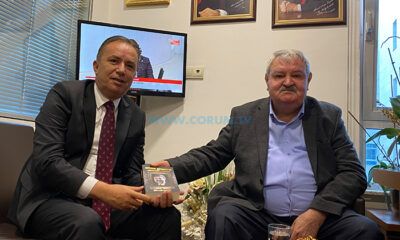 Türkoğlu, Hayatını Anlatan Kitabı Ceylan’a Armağan Etti