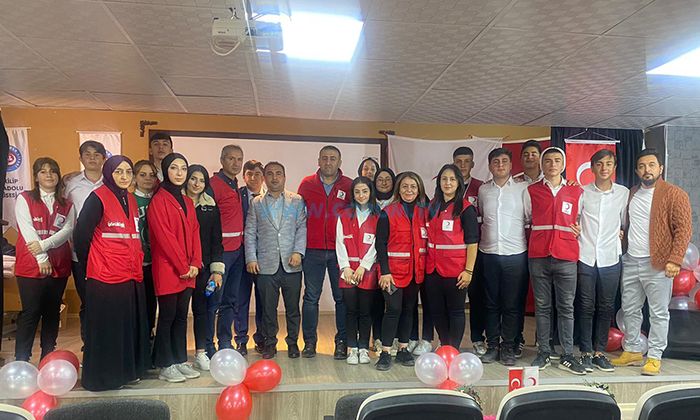 Genç Kızılay Tanıtım Etkinliklerine Başladı