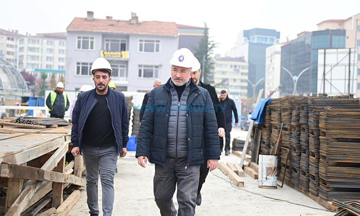 Bedesten İnşaatı Durdu