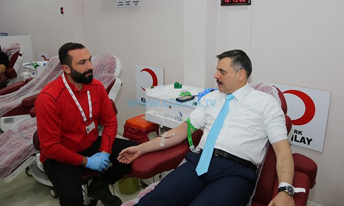 Çiftçi: Herkesi Kan Bağışı Yapmaya Davet Ediyorum