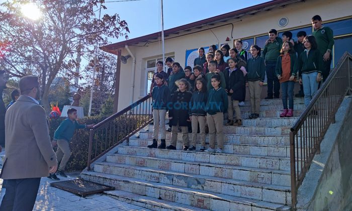 Öğrencilere ‘Kitap Kurdu’ Tanıtılıyor