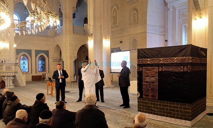 Umreye Yolcuları İçin Bilgilendirme Semineri