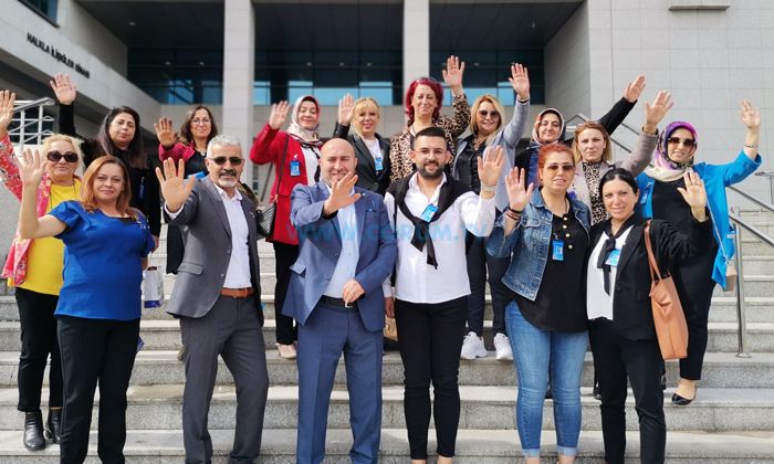 Usta Öğreticiler Kadro İstiyor