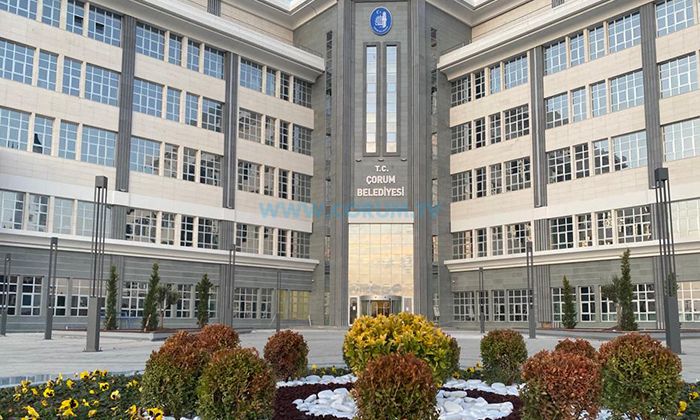 Belediye, Yeni Yılda Yeni Binasında