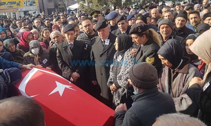 Anne ve Oğluna Hüzünlü Veda