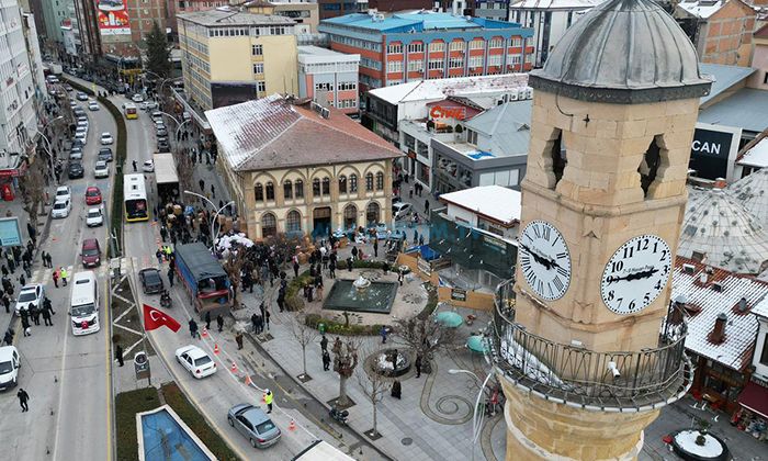 Çorum Halkı Kardeşlerine Sahip Çıkıyor