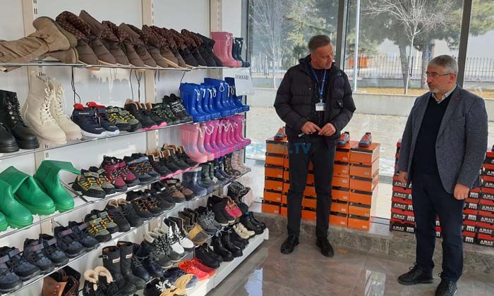 Depremzedeler İçin Hayır Çarşısı